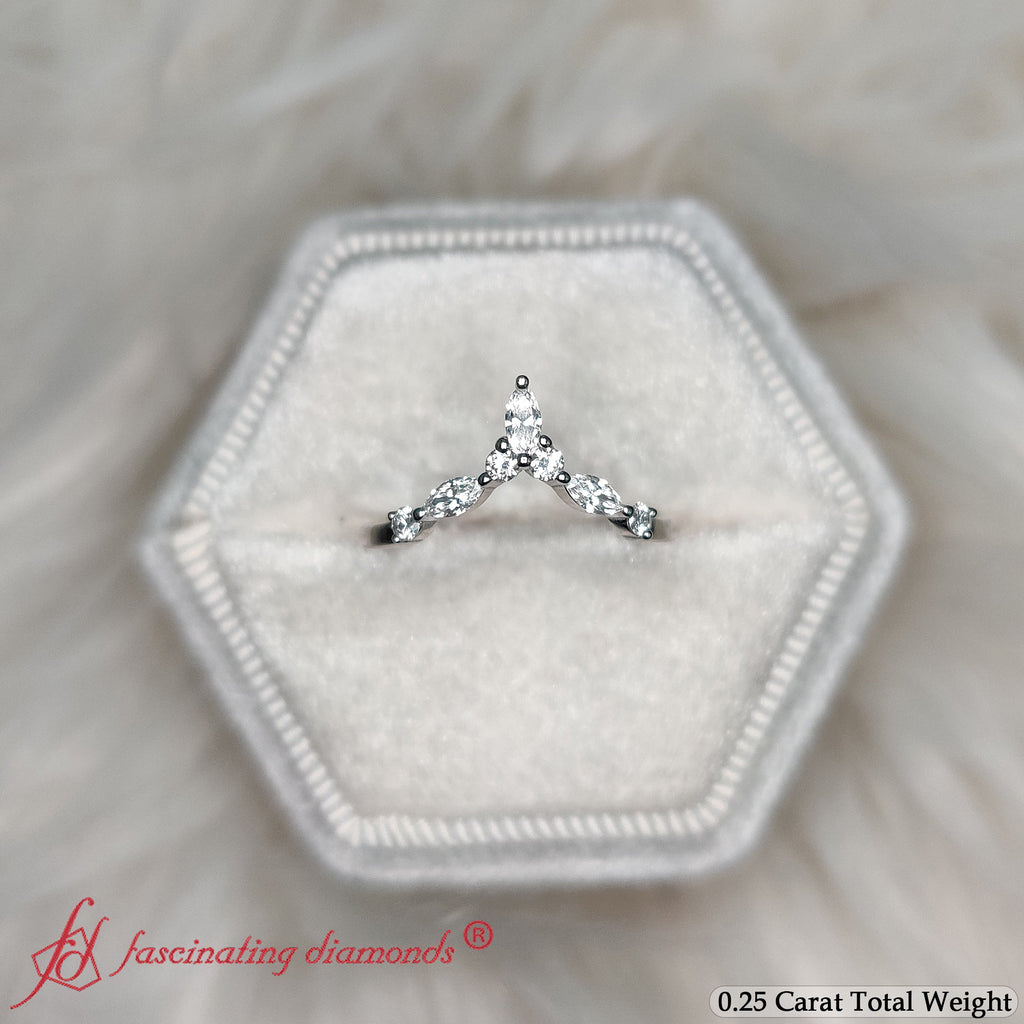 Crown Marquise And Round Band