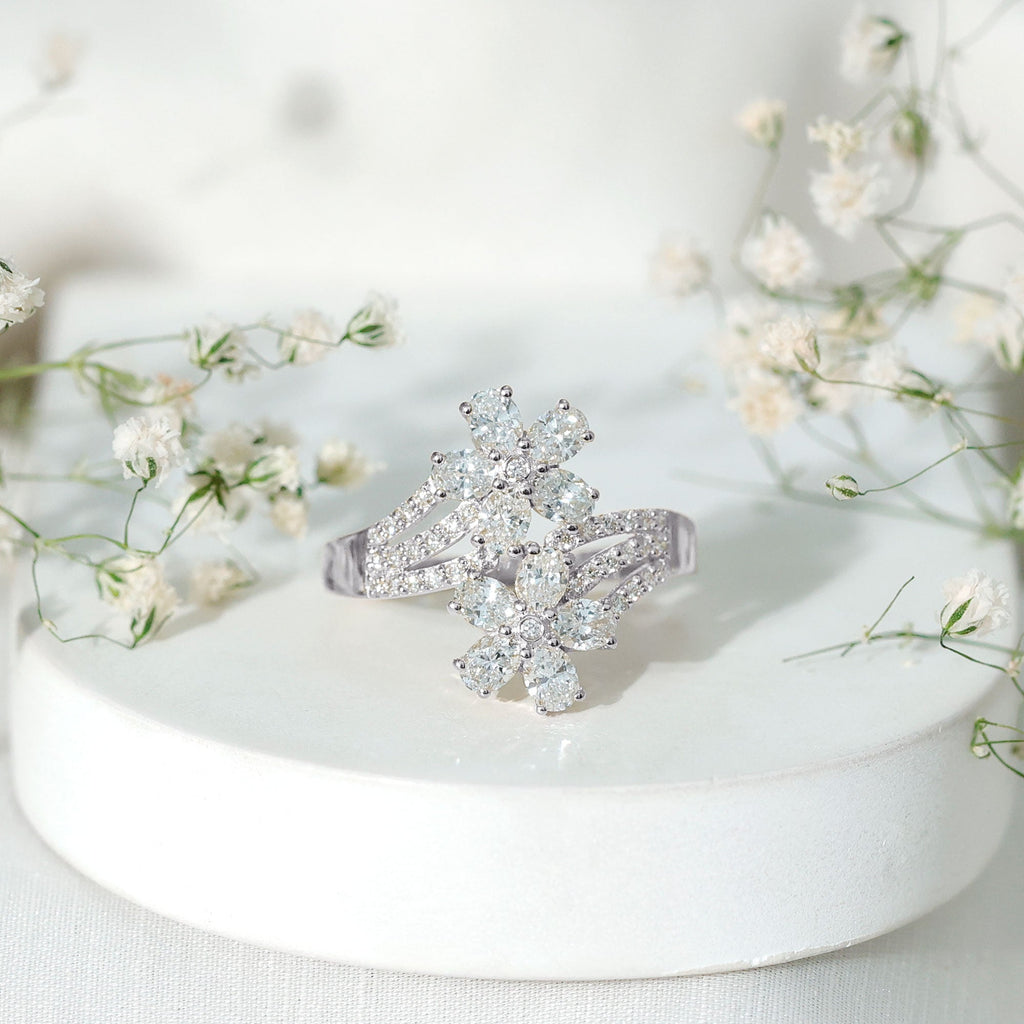 Certified Lab Grown Diamond Flower Engagement Ring For Women