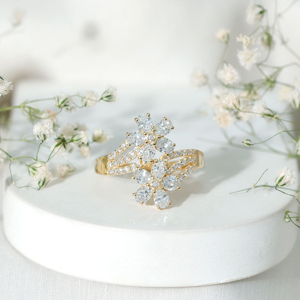 Certified Lab Grown Diamond Flower Engagement Ring For Women