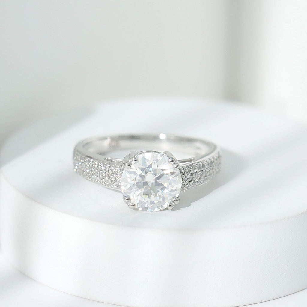 Lab Grown Diamond Engagement Ring With Double Prongs