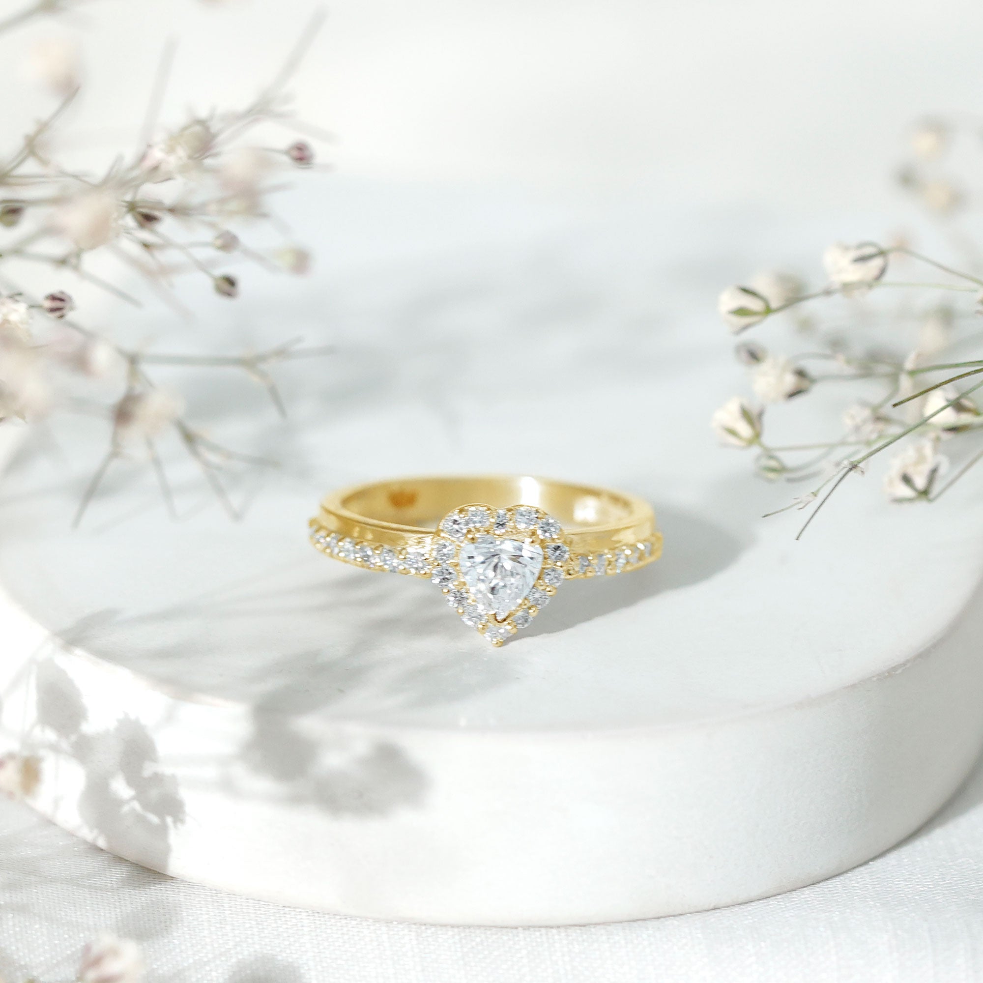 Heart Shape Lab Grown Diamond Engagement Ring with Halo